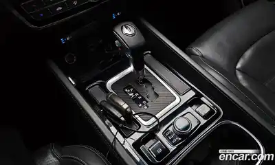 SsangYong Rexton 2018 2.2 Автомат в Москве № 526231, миниатюра 9