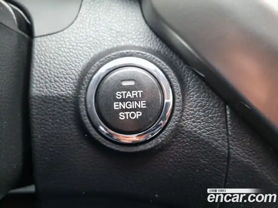 SsangYong TIBOLI 2015 1.6 Автомат в Москве № 527089, фото 12