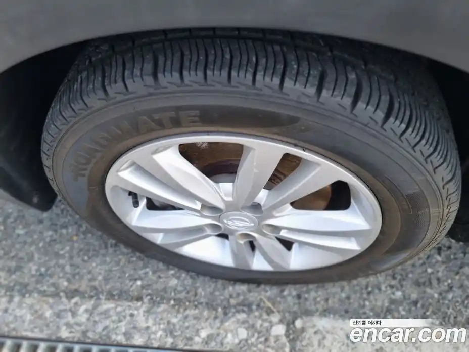 SsangYong TIBOLI 2015 1.6 Автомат в Москве № 527089, фото 5