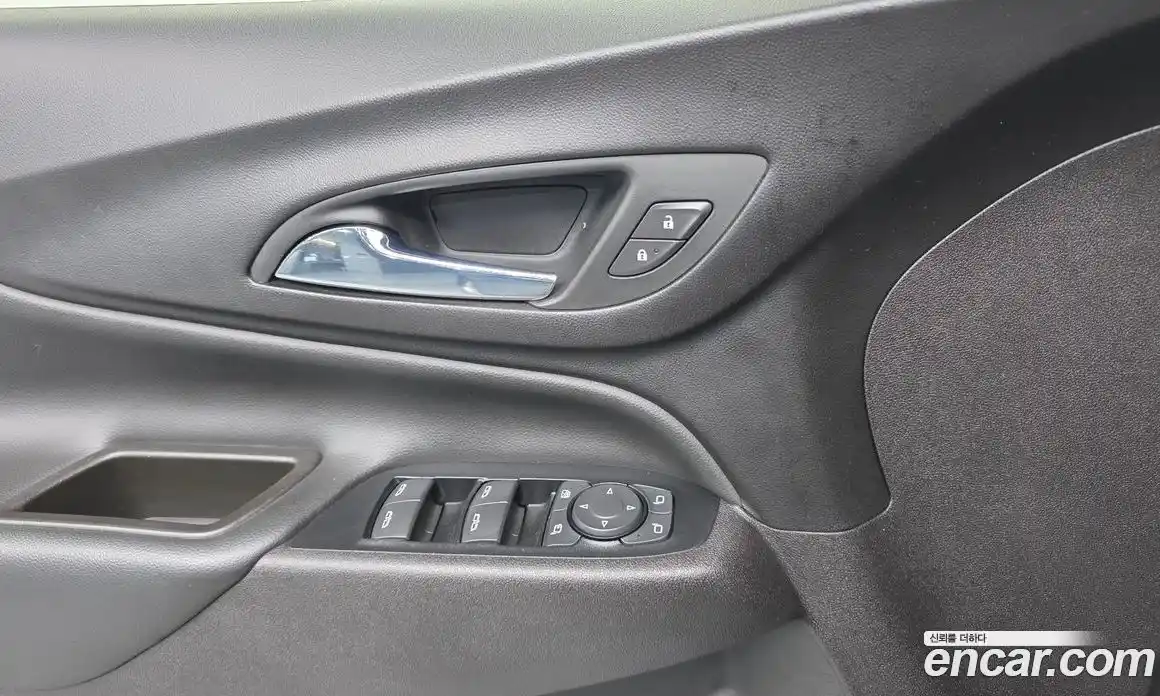 Chevrolet Equinox 2018 1.6 Автомат в Москве № 528453, фото 12