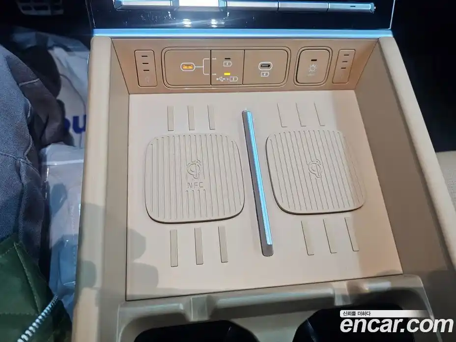 Hyundai Santa Fe 2025 1.6 Автомат в Москве № 529407, фото 14