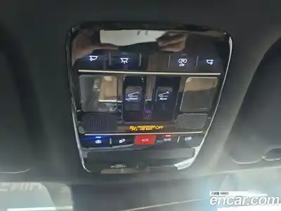 Hyundai Santa Fe 2025 1.6 Автомат в Москве № 529407, миниатюра 8