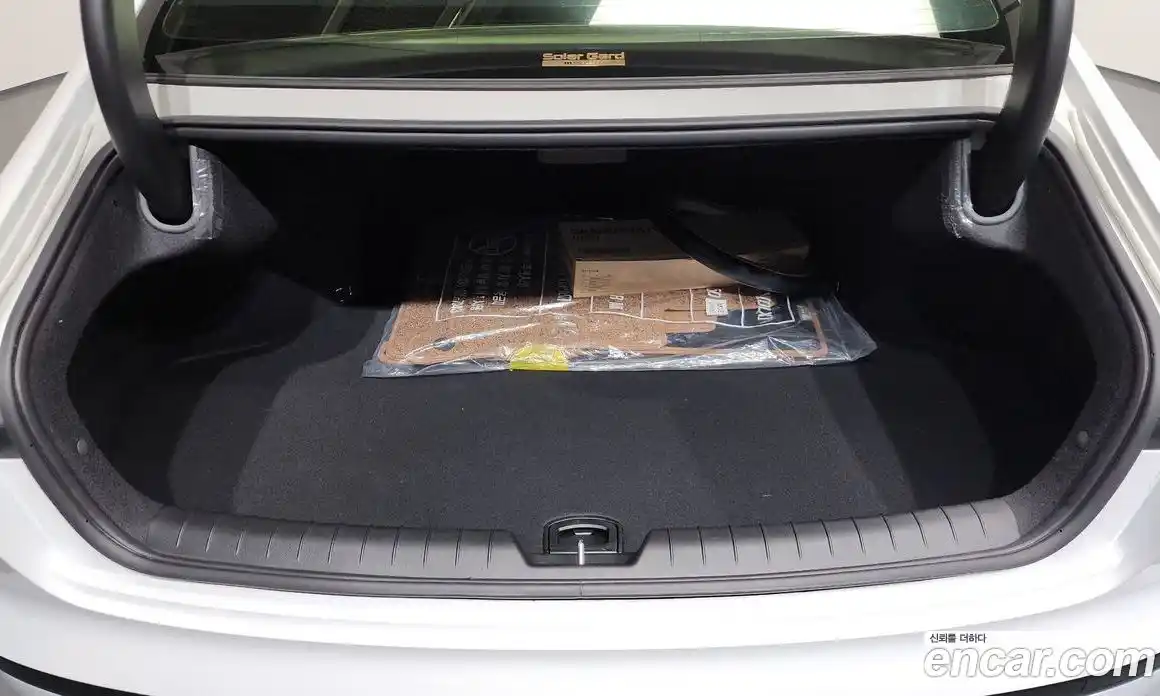 Hyundai Grandeur 2024 1.6 Автомат в Москве № 529979, фото 20