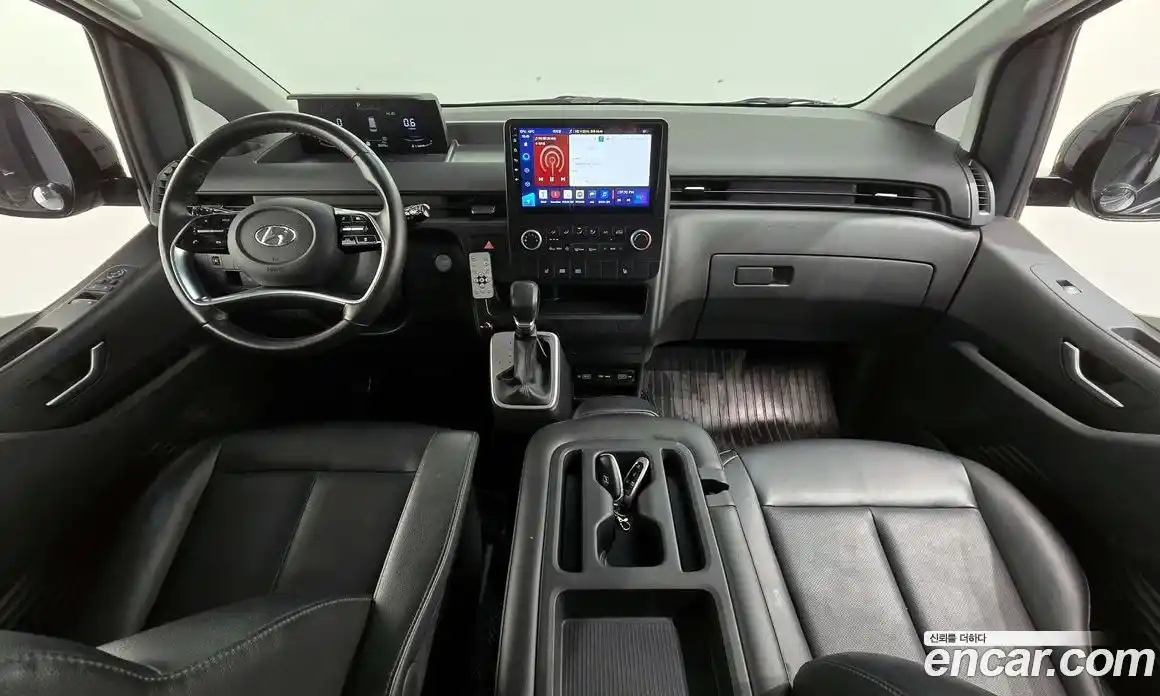 Hyundai Staria 2022 3.5 Автомат в Москве № 530388, фото 7