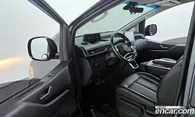 Hyundai Staria 2022 3.5 Автомат в Москве № 530388, миниатюра 10