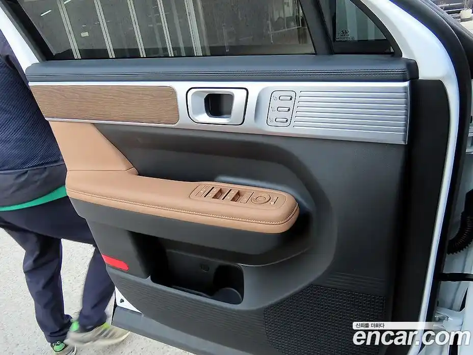 Hyundai Santa Fe 2024 2.5 Автомат в Москве № 530478, фото 12