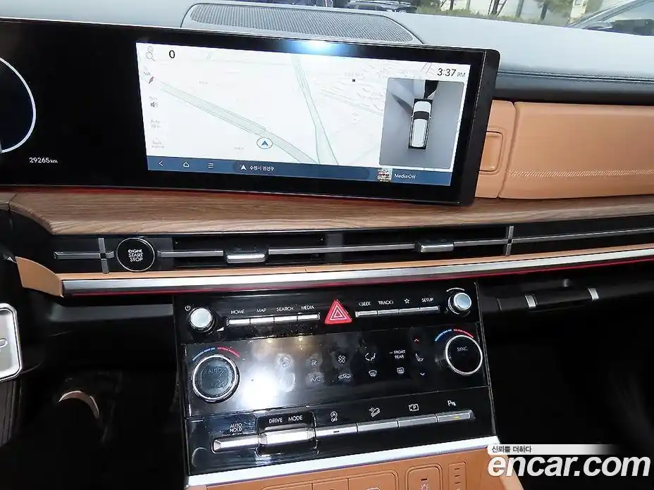 Hyundai Santa Fe 2024 2.5 Автомат в Москве № 530478, фото 14