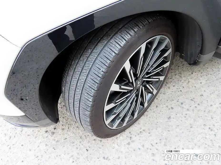 Hyundai Santa Fe 2024 2.5 Автомат в Москве № 530478, фото 20