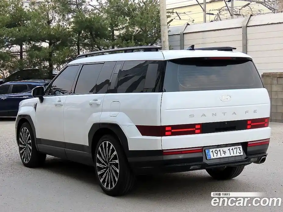 Hyundai Santa Fe 2024 2.5 Автомат в Москве № 530478, фото 3