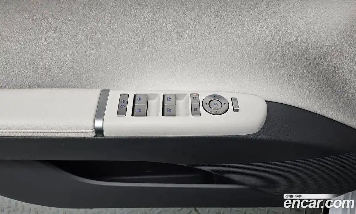 Hyundai Grandeur 2023 2.5 Автомат в Москве № 530600, фото 17