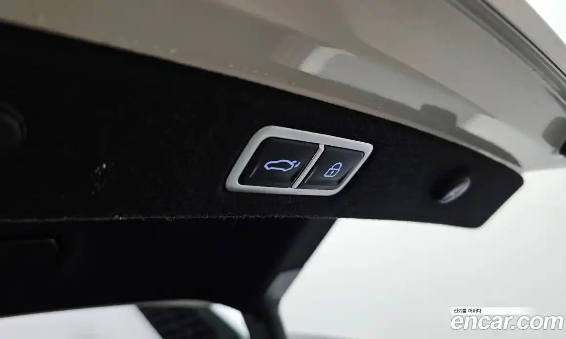 Hyundai Grandeur 2023 2.5 Автомат в Москве № 530600, фото 20