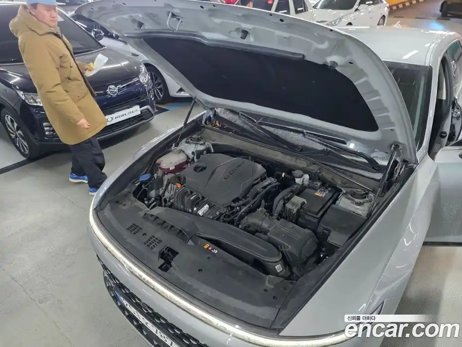 Hyundai Grandeur 2023 2.5 Автомат в Москве № 531171, фото 19