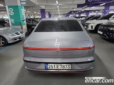 Hyundai Grandeur 2023 2.5 Автомат в Москве № 531171, миниатюра 4