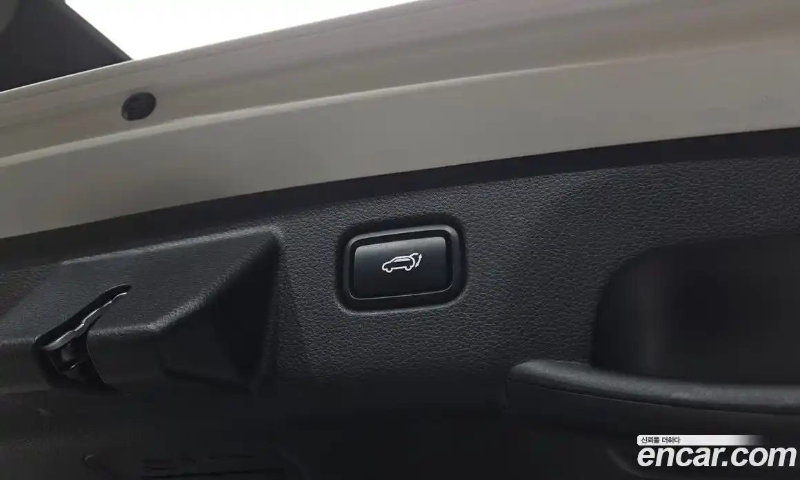 Kia Seltos 2023 1.6 Автомат в Москве № 532033, фото 19