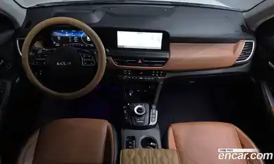 Kia Seltos 2023 1.6 Автомат в Москве № 532033, миниатюра 6