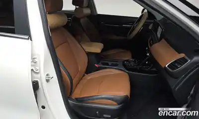 Kia Seltos 2023 1.6 Автомат в Москве № 532033, миниатюра 9