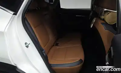 Kia Seltos 2023 1.6 Автомат в Москве № 532033, миниатюра 10