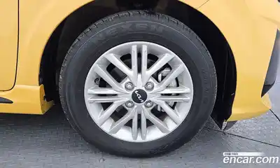 Kia Morning 2023 1.0 Автомат в Москве № 532305, миниатюра 4