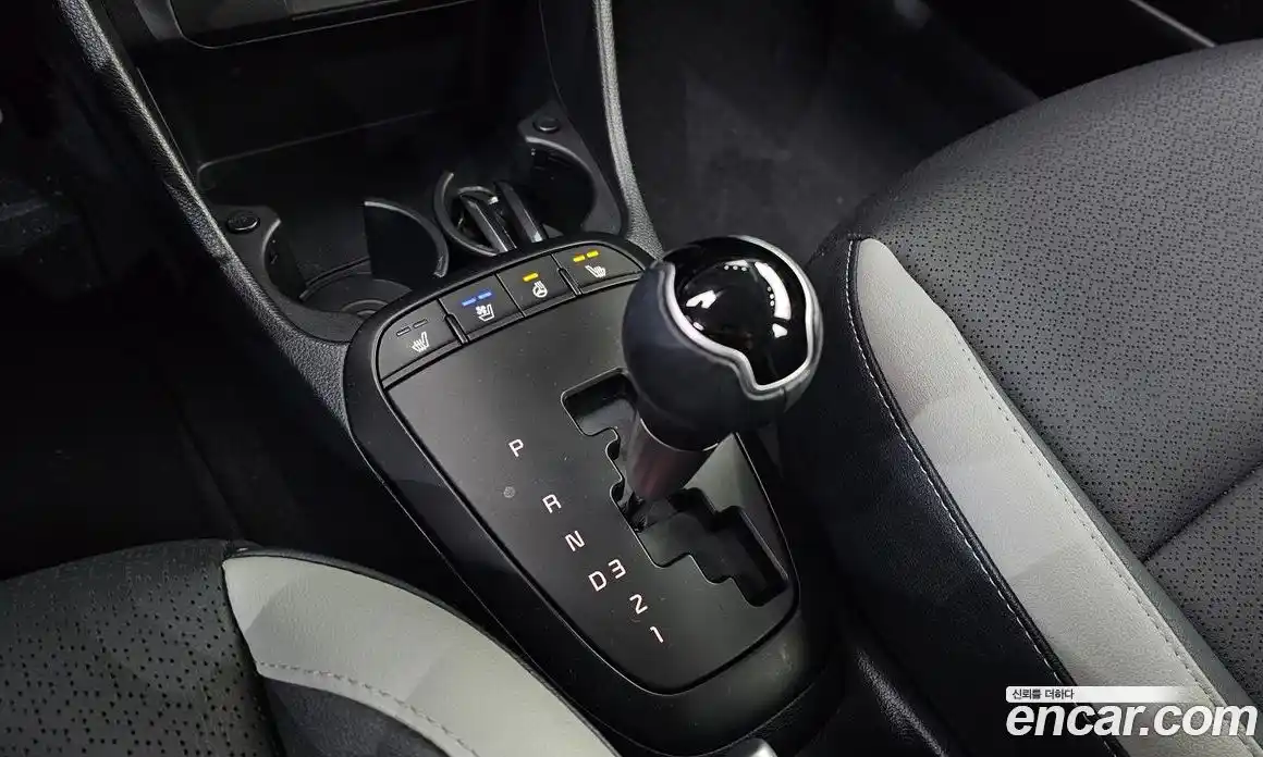 Kia Morning 2023 1.0 Автомат в Москве № 532305, фото 8