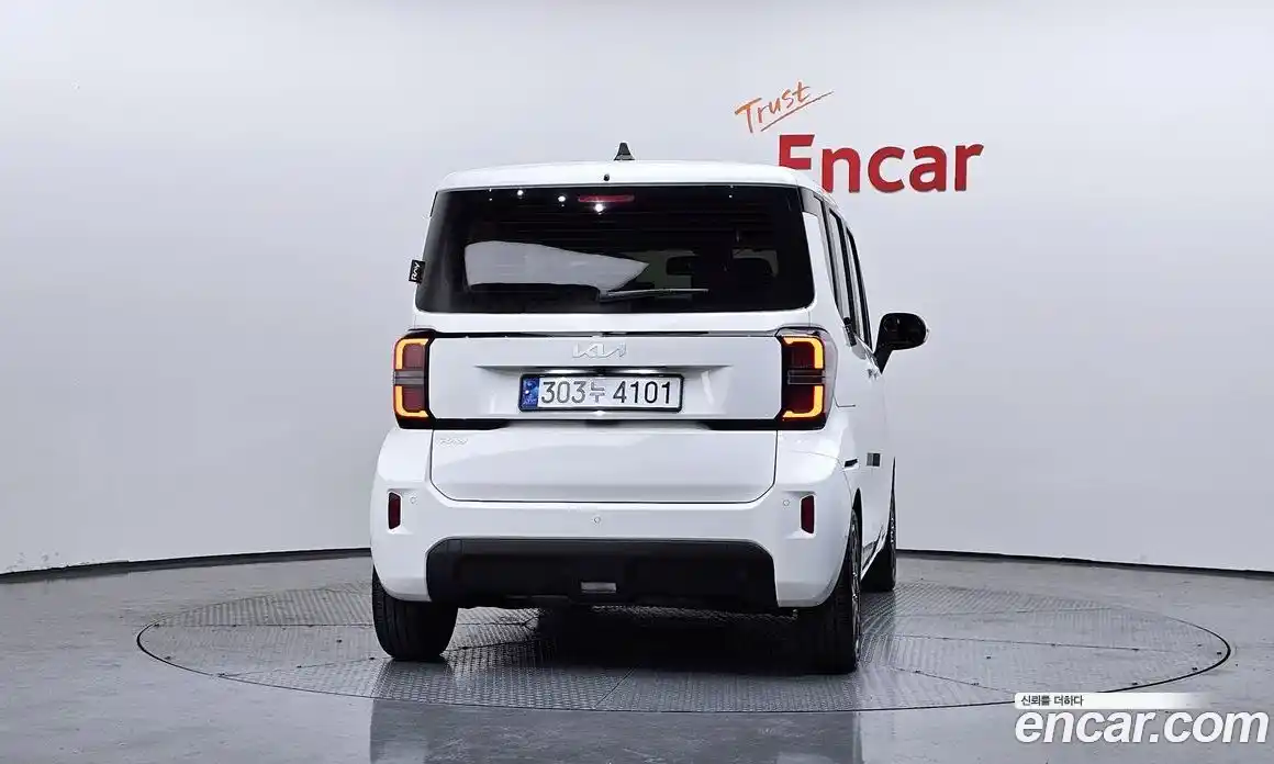 Kia Ray 2023 1.0 Автомат в Москве № 532593, фото 4