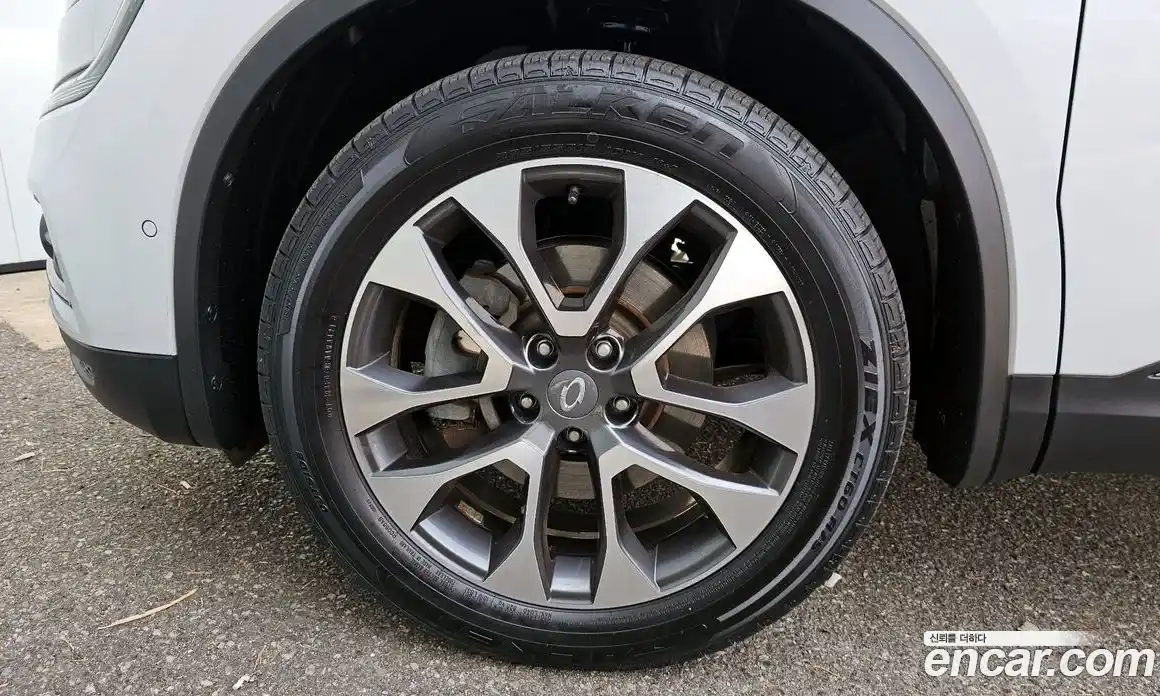 Renault QM6 2017 2.0 Автомат в Москве № 534283, фото 5