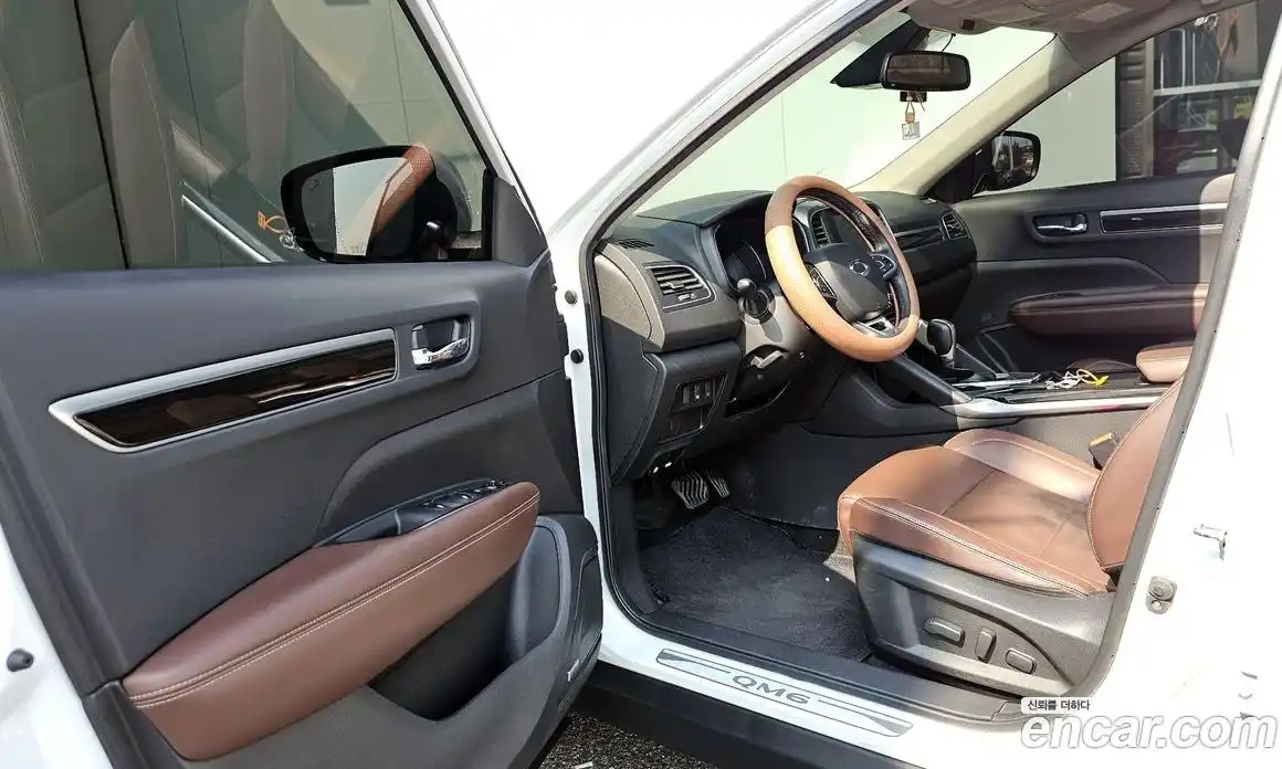 Renault QM6 2017 2.0 Автомат в Москве № 534283, фото 10