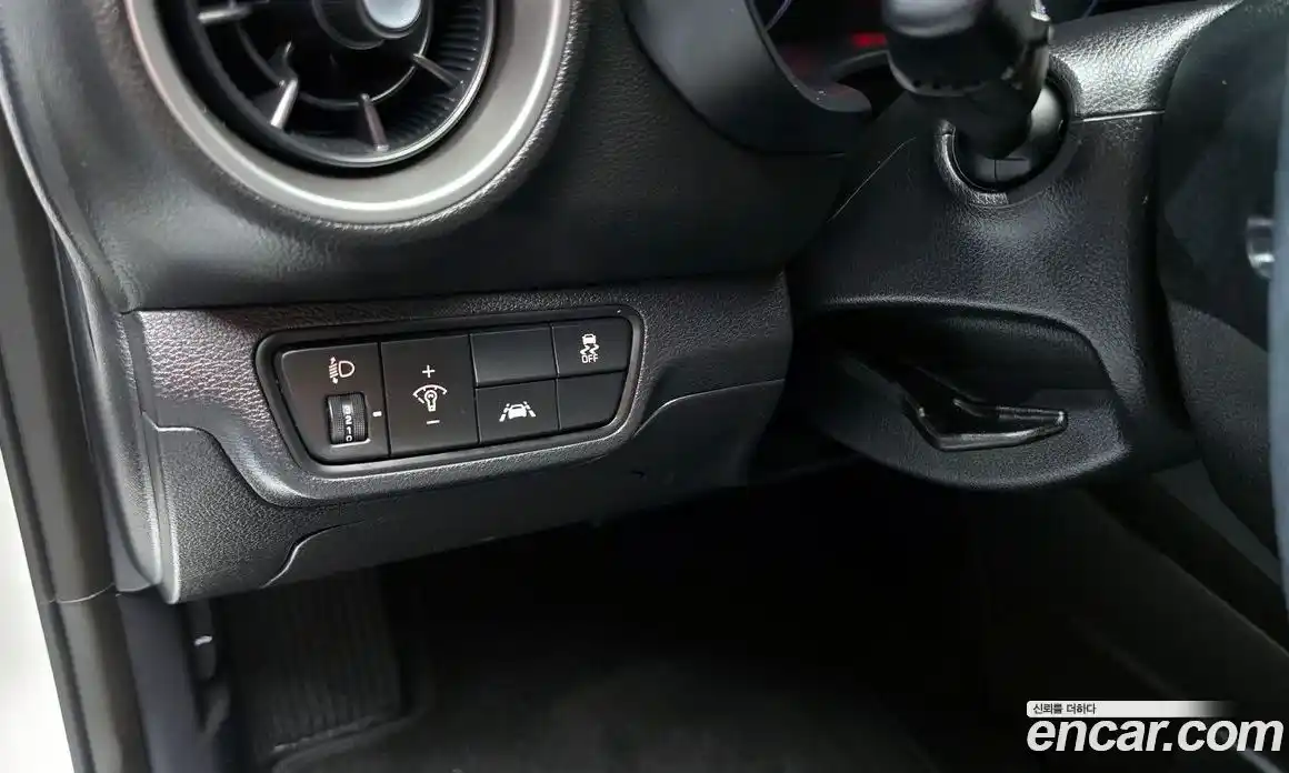 Kia K3 2019 1.6 Автомат в Москве № 534763, фото 16