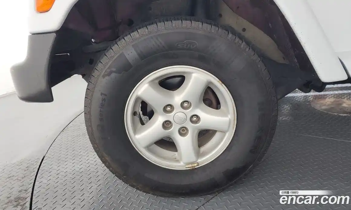 Jeep Wrangler 2003 4.0 Автомат в Москве № 535058, фото 5