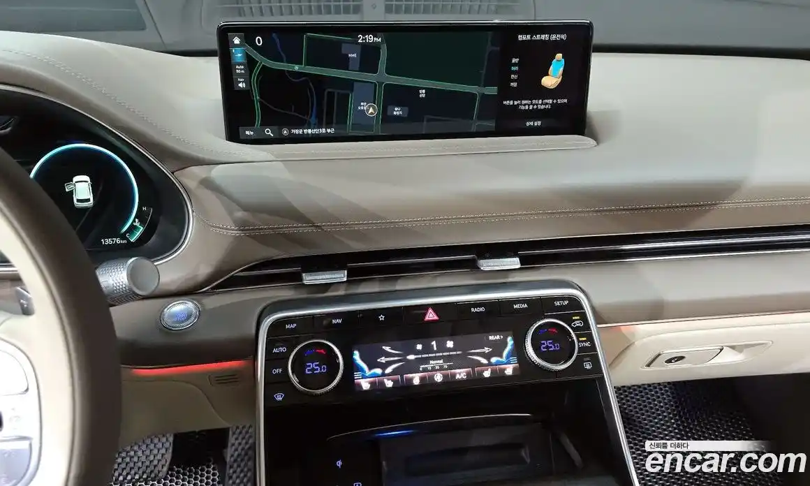 Genesis GV80 2023 2.5 Автомат в Москве № 536188, фото 16