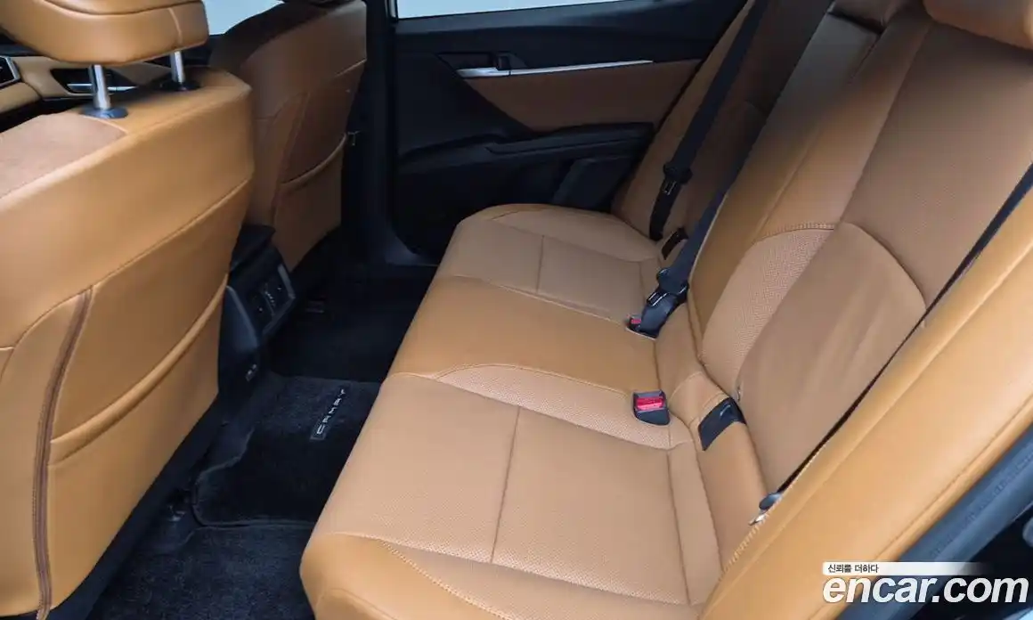 Toyota Camry 2025 2.5 Автомат в Москве № 537866, фото 11