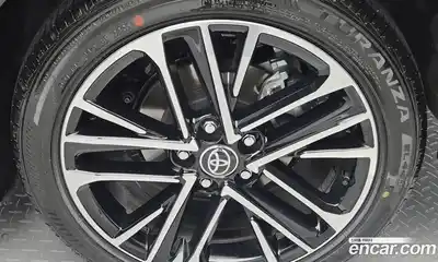 Toyota Camry 2025 2.5 Автомат в Москве № 537866, миниатюра 5