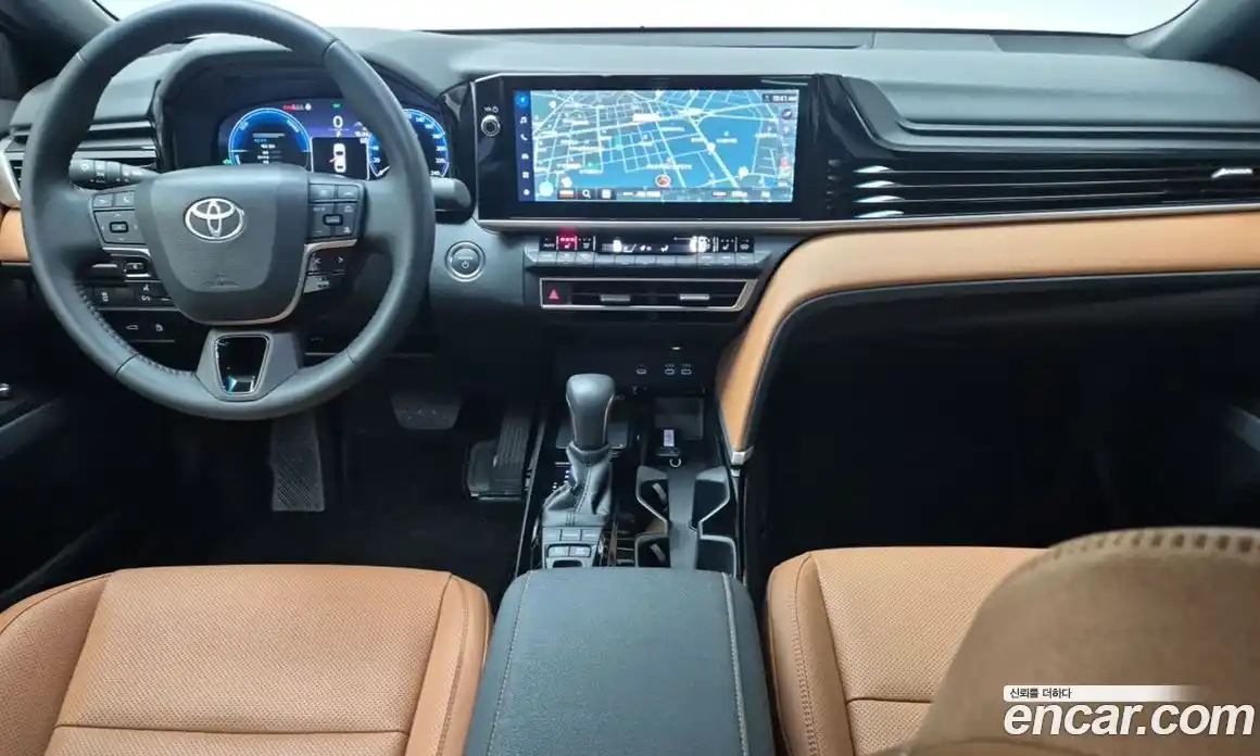 Toyota Camry 2025 2.5 Автомат в Москве № 537866, фото 9