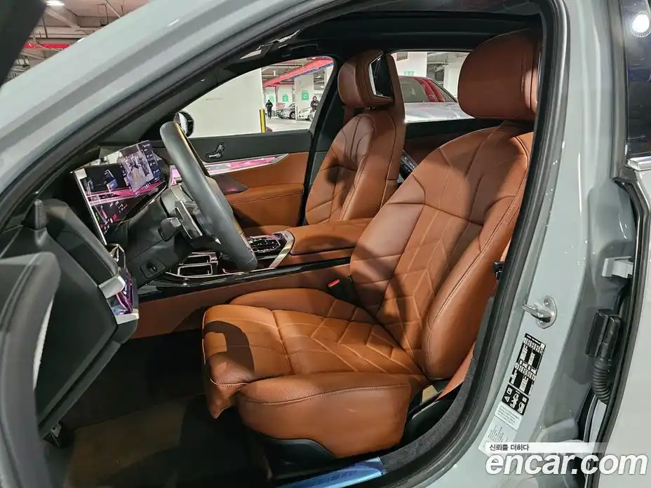 BMW 7-Series 2025 3.0 Автомат в Москве № 537867, фото 11