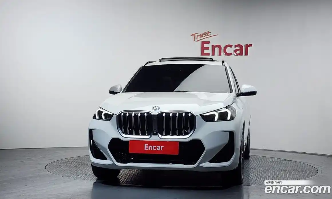 BMW iX1 2024 0.2 Автомат в Москве № 538340, фото 3