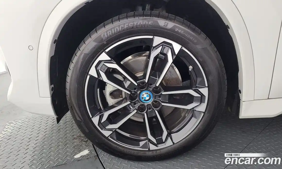 BMW iX1 2024 0.2 Автомат в Москве № 538340, фото 5