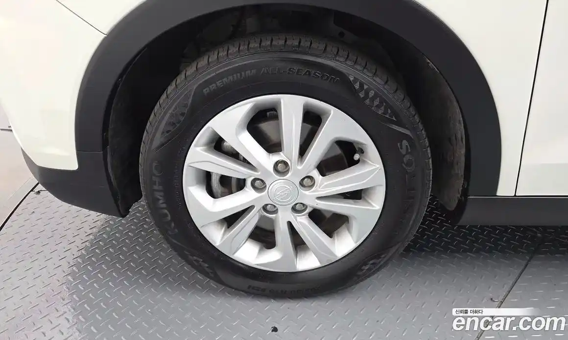 SsangYong TIBOLI 2019 1.6 Автомат в Москве № 538618, фото 5