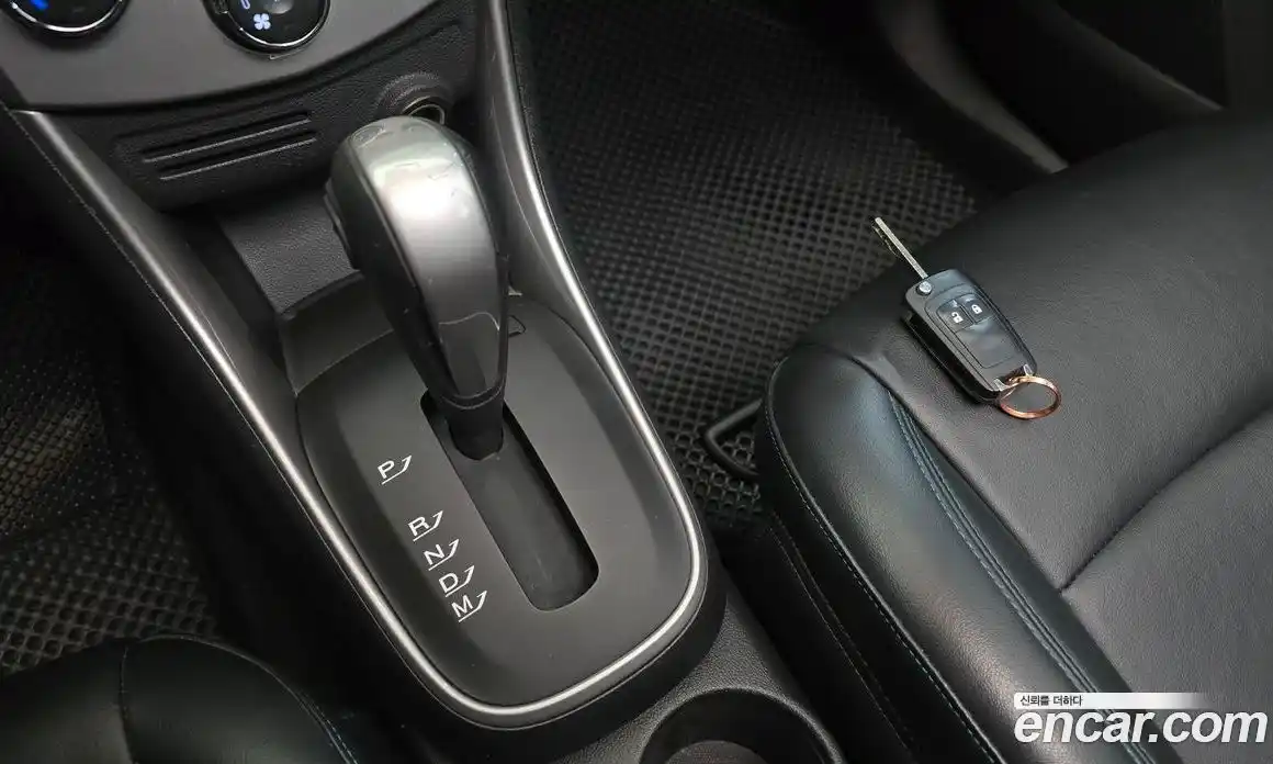 Chevrolet Trax 2013 1.4 Автомат в Москве № 540151, фото 9