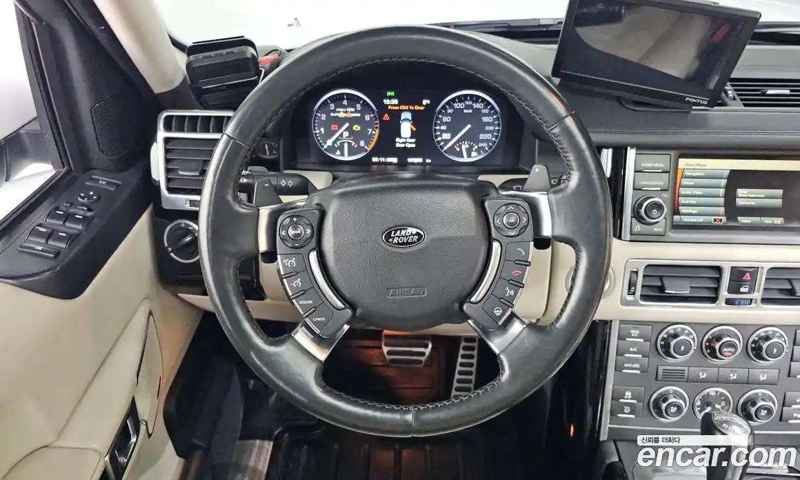 Land Rover Range-Rover 2011 5.0 Автомат в Москве № 541083, фото 13