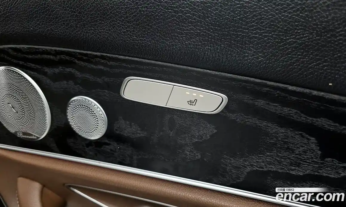 Mercedes-Benz E-Class 2019 2.0 Автомат в Москве № 542651, фото 19