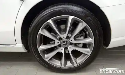 Mercedes-Benz E-Class 2019 2.0 Автомат в Москве № 542651, миниатюра 5