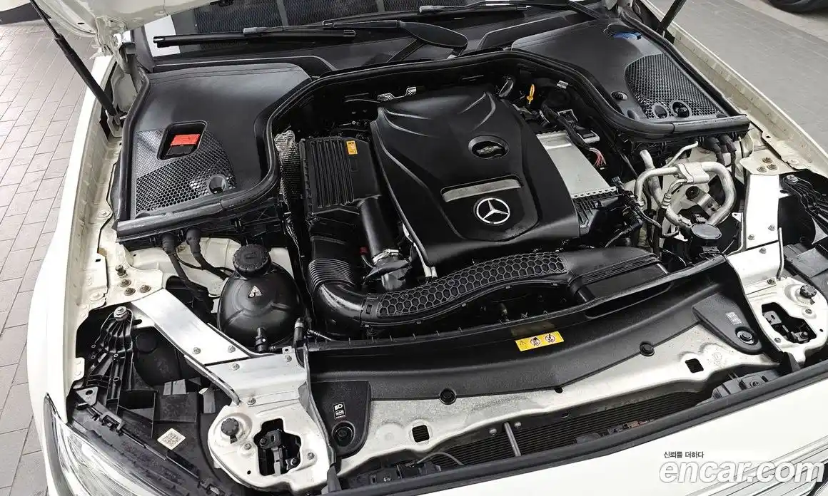 Mercedes-Benz E-Class 2019 2.0 Автомат в Москве № 542651, фото 6