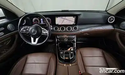 Mercedes-Benz E-Class 2019 2.0 Автомат в Москве № 542651, миниатюра 7