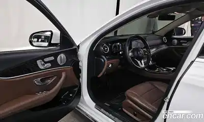Mercedes-Benz E-Class 2019 2.0 Автомат в Москве № 542651, миниатюра 10