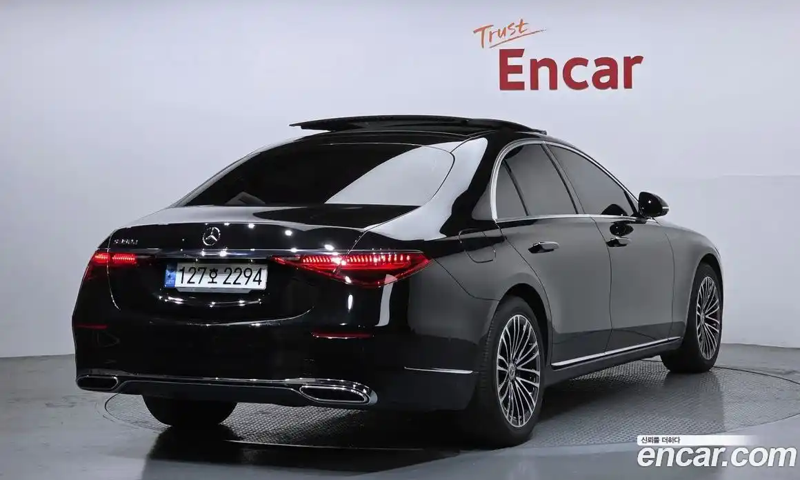 Mercedes-Benz S-Class 2023 2.9 Автомат в Москве № 542768, фото 2