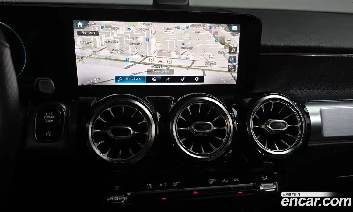 Mercedes-Benz GLB-Class 2021 2.0 Автомат в Москве № 542889, фото 13