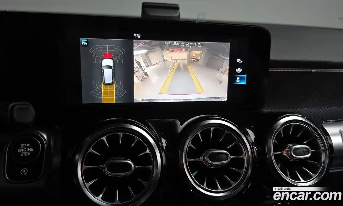 Mercedes-Benz GLB-Class 2021 2.0 Автомат в Москве № 542889, фото 14