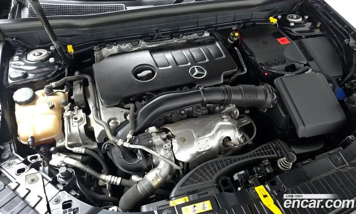 Mercedes-Benz GLB-Class 2021 2.0 Автомат в Москве № 542889, фото 5