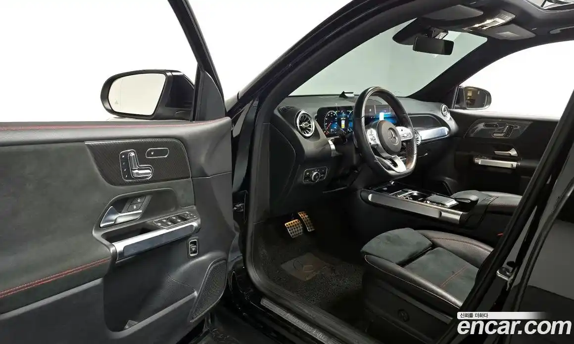 Mercedes-Benz GLB-Class 2021 2.0 Автомат в Москве № 542889, фото 10