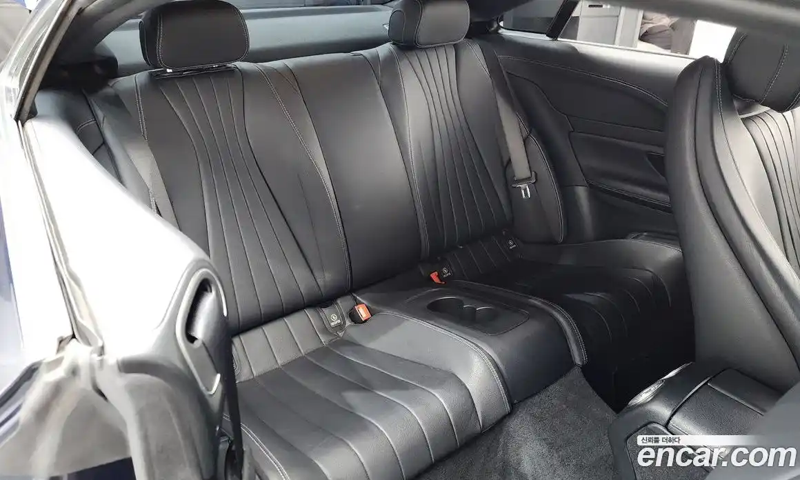 Mercedes-Benz E-Class 2018 1.9 Автомат в Москве № 542958, фото 12