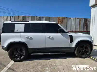 Land Rover Defender 2023 3.0 Автомат в Москве № 543224, миниатюра 3